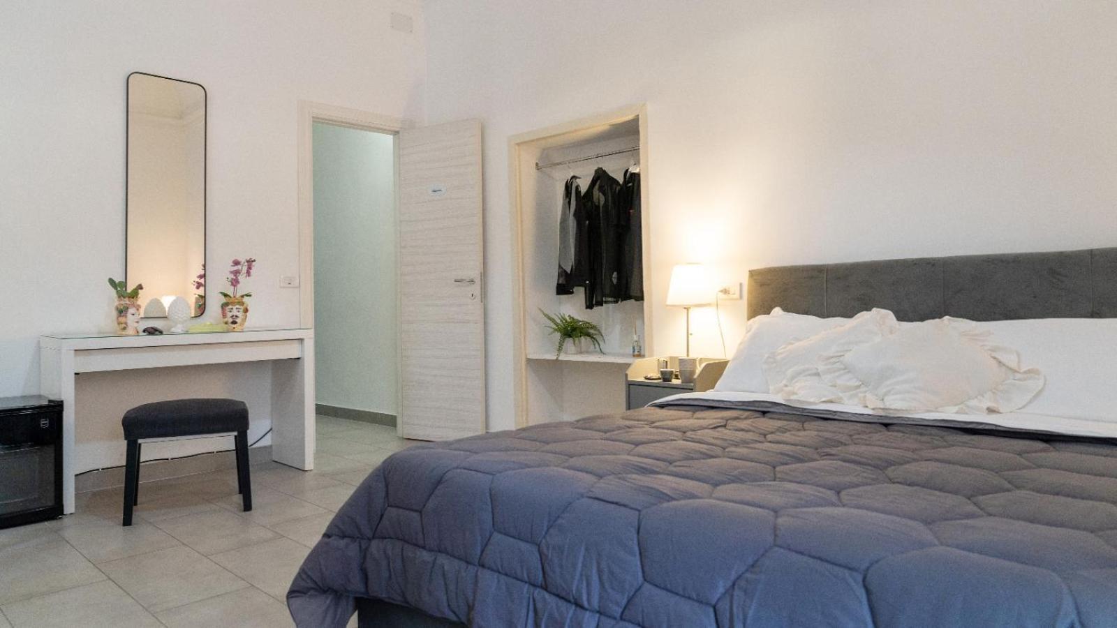 Duomo Luxury Suite カターニア エクステリア 写真